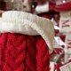 thumbnail image 4 of Medias Con Letras Bordadas Navideñas Puños Poliéster para Familiar Del Rojo Blanco, 4 of 9