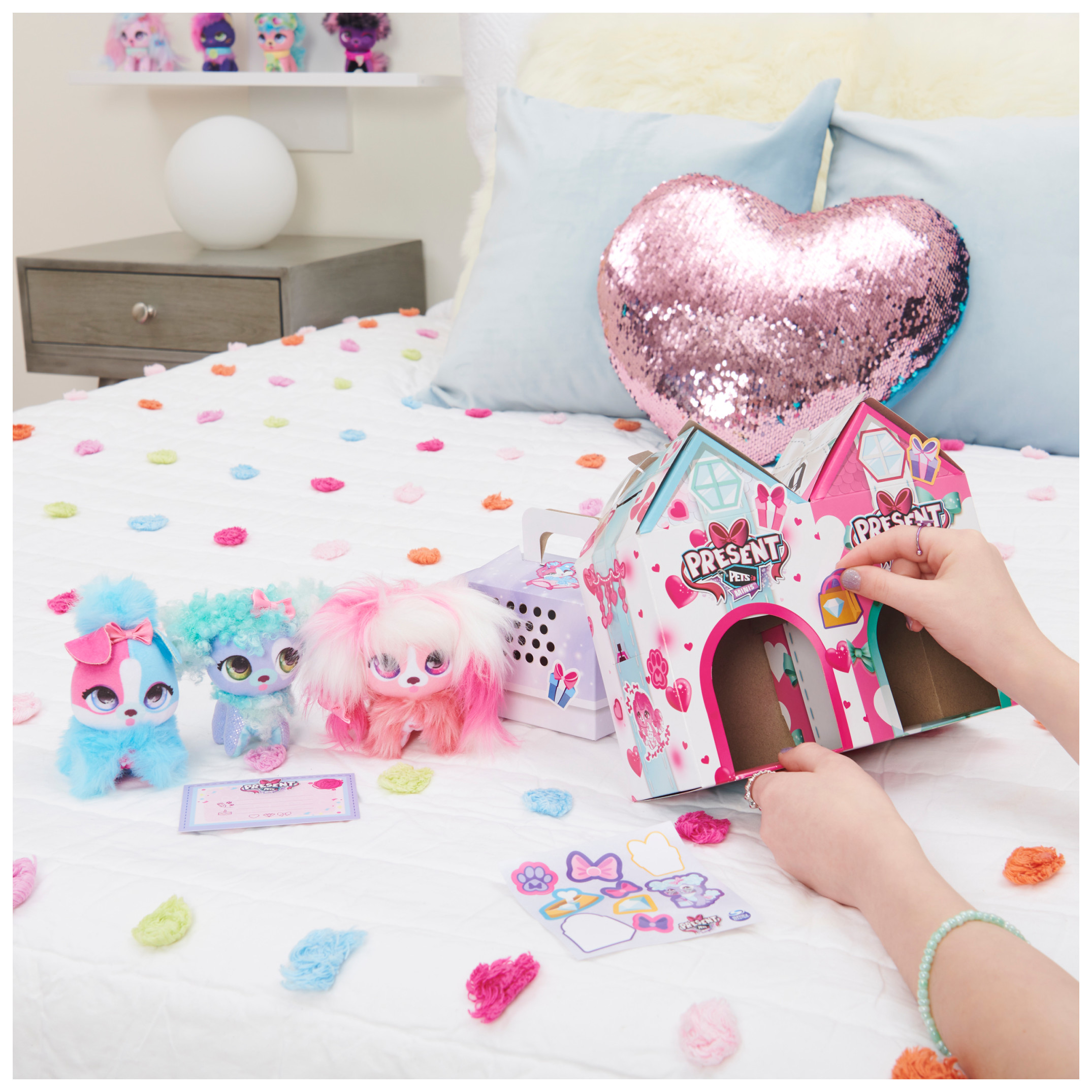 Present Pets Minis 3-Pack Fluffy BFFs, 3-inch Plush Toys