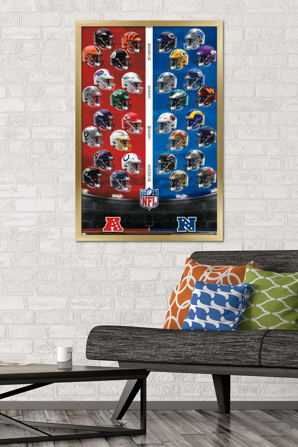 NFL Atlanta Falcons - Helmet 16 Wall Poster with Push Pins, 22.375 x 34 