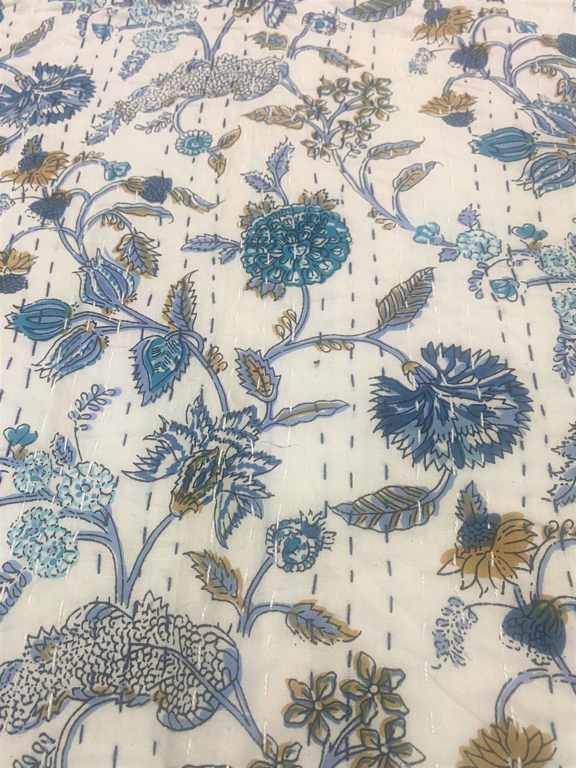 Floral Kantha Quilt: Hand-stitched Cotton Blanket with Bird Design