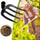 thumbnail image 4 of Rastrillo de Jardín de Acero de 4 Dientes | Cultivador y Desherbador de Hierro de Alta Resistencia | para Aireación Del Suelo, Horticultura y Paisajismo | Construcción Totalmente de Acero, 4 of 6