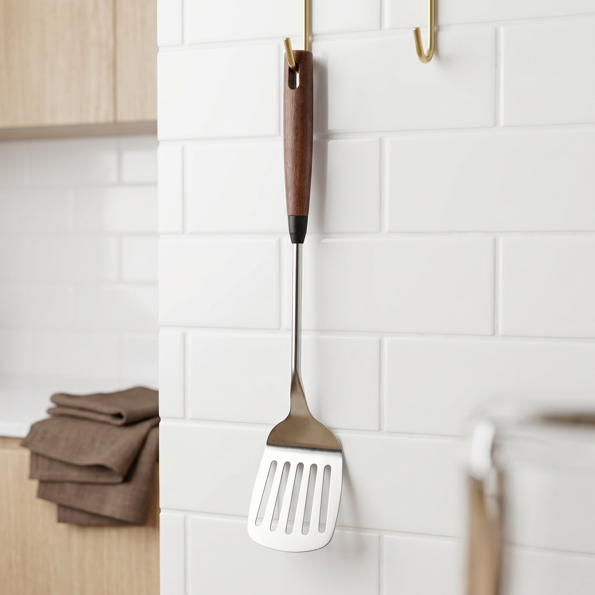 Unique Bargains Durable Kitchen Utensil Spatula Ideal for Serving Silver 16x3.1 inch