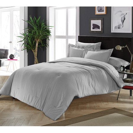 Chino Alloy Gray Comforter