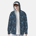 thumbnail image 2 of Fotbe Winter Blue Forest Deer Chaqueta con Protección Solar UPF 50+ para Hombre y Mujer, Camisa con Capucha y Bolsillos-XX-Large, 2 of 7