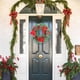 thumbnail image 5 of xihome Guirnalda de plstico verde de 76 cm (30 pulgadas) para decoracin de interiores y exteriores (puertas y paredes), ideal para fiestas navideñas, bodas y eventos. Resistente a la decoloracin., 5 of 6