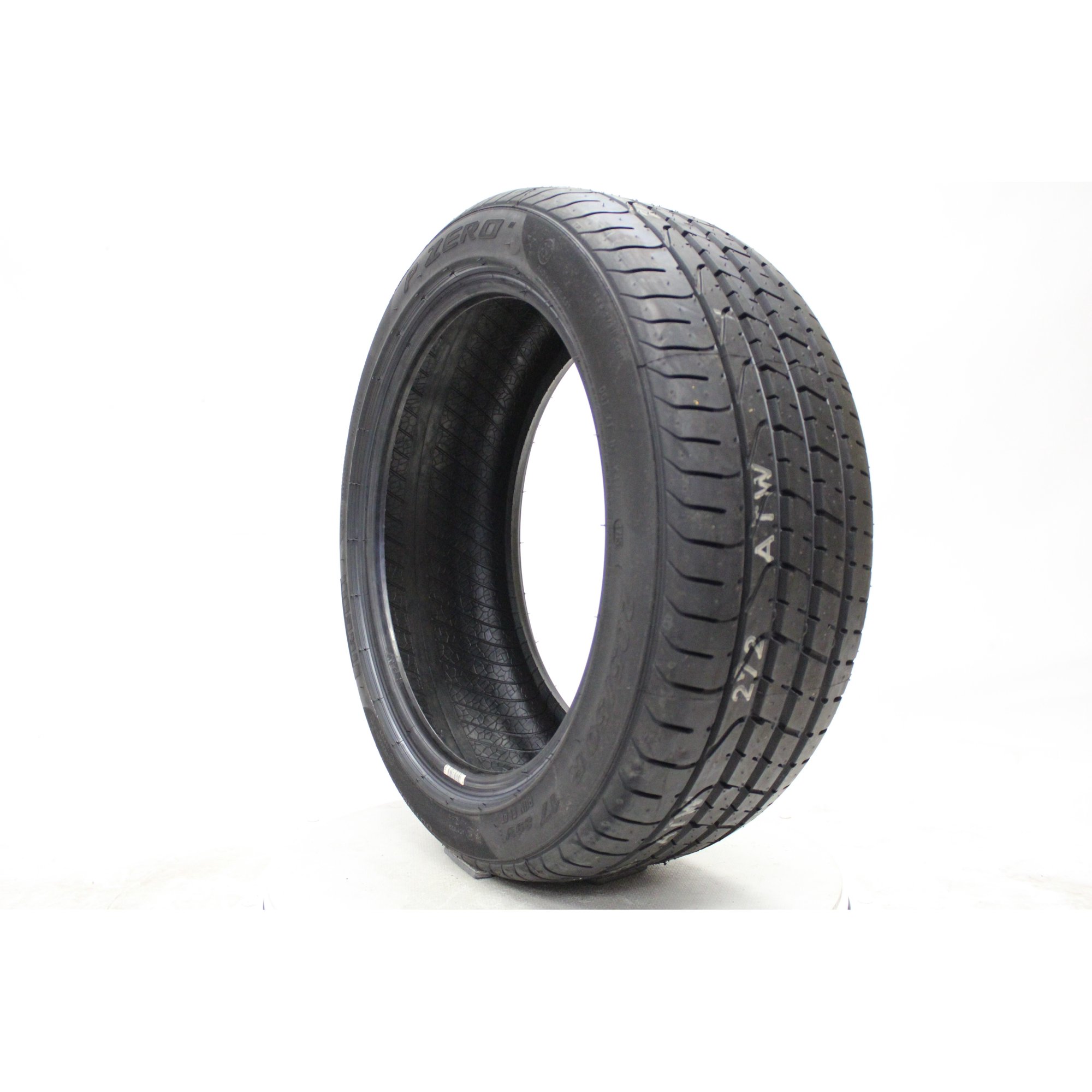 Pirelli P Zero Run Flat 205/50R17 89 V Tire Fits: 2017-19 Nissan Sentra SR Turbo, 2013-16 Nissan Sentra SR Sansujyuku sansujyuku.com