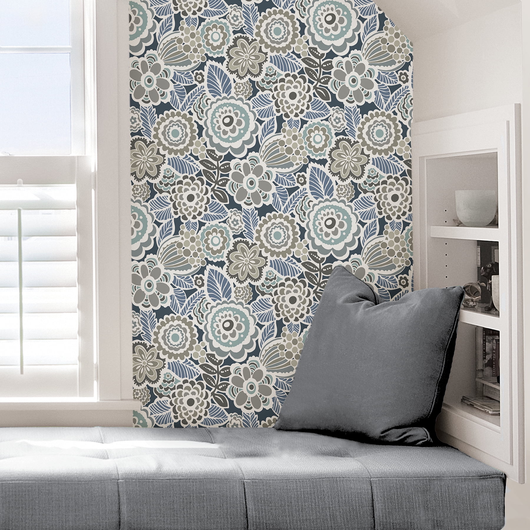 NuWallpaper Dream On Navy Vinyl Peel And Stick Wallpaper, 216-in by 20.5-in, 30.75 sq. ft.