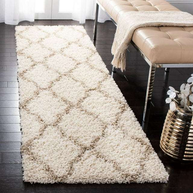 Safavieh Dallas Logan Geometric Shag Area Rug