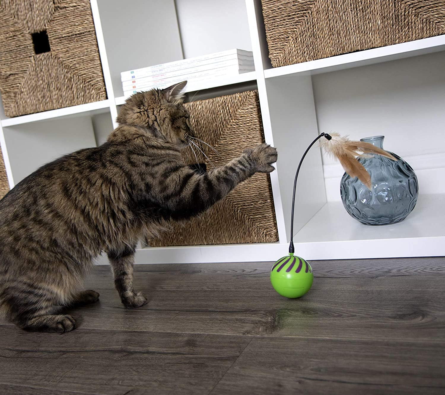 SmartyKat (2-Set) Feather Whirl Electronic Motion Wand Toys for Cats & Kittens, Includes x2 Extra Wands, Spinning, Battery Powered, Fun & Engaging Play, Encourages Exercise - Green, 2-Set