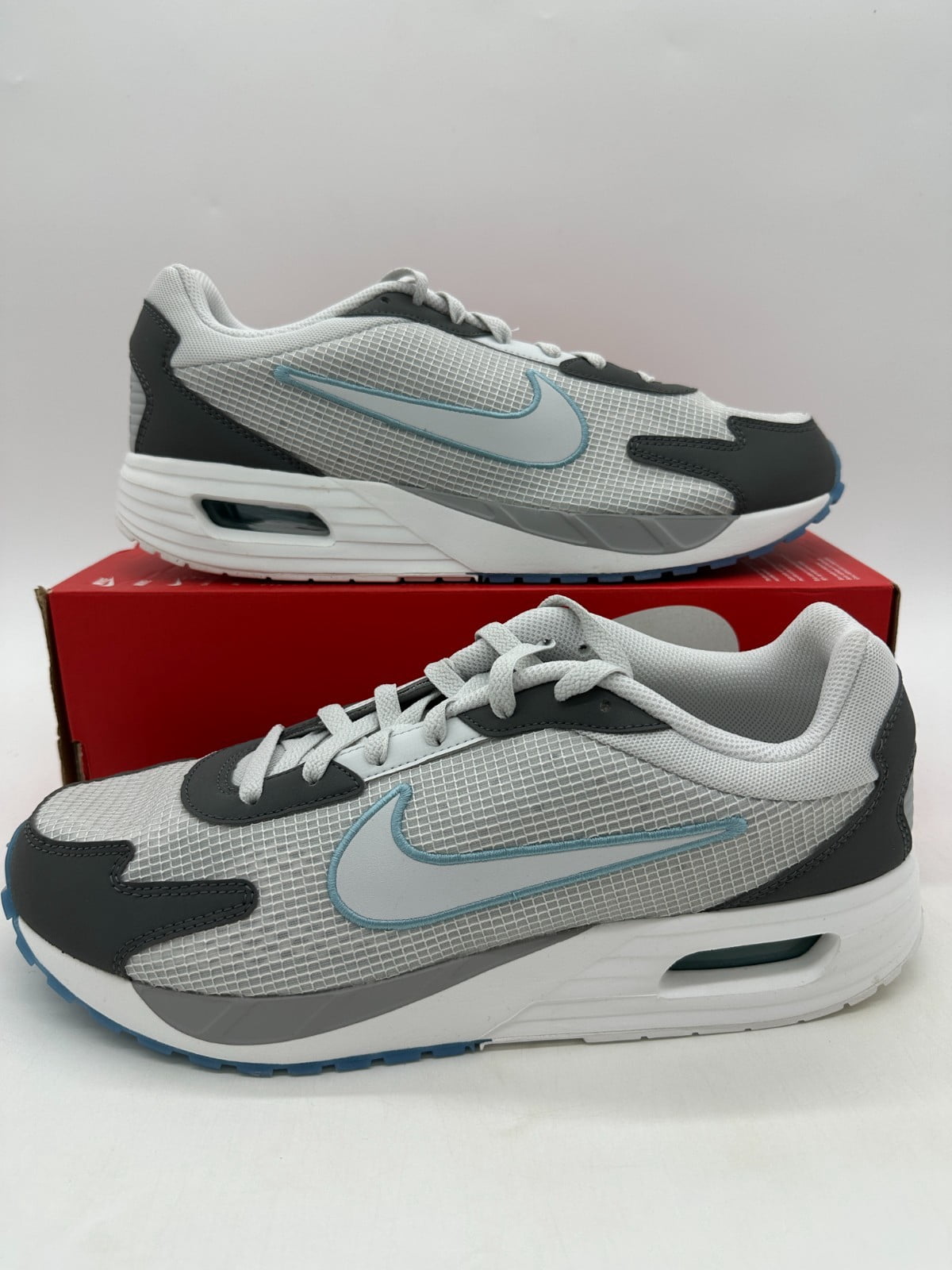 Nike 318429-609: Men