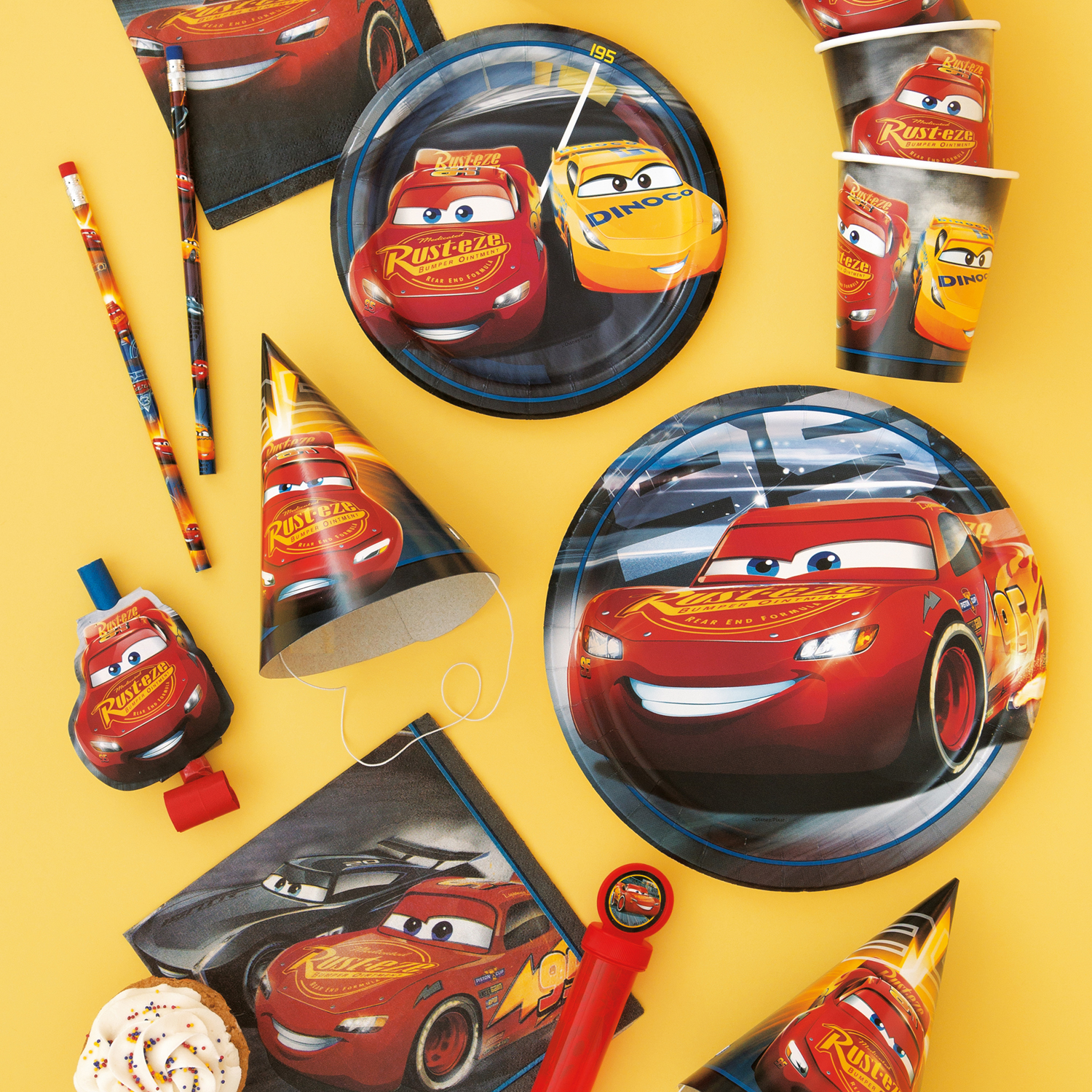 1 Count 21IN Lightining McQueen Shaped Pull String Pinata