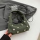 thumbnail image 5 of Bolso Con Tachuelas Mujeres Falsas Gamuza Correa Ajustable Cierre Vagabundo, 5 of 9