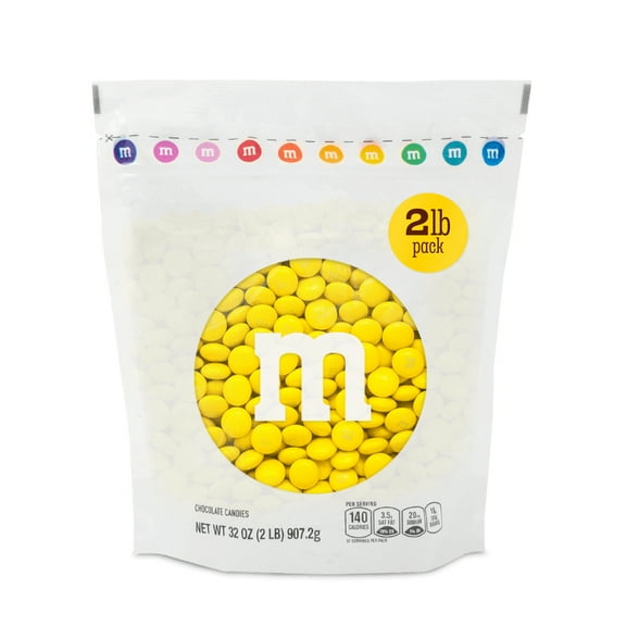 M&M'S World Yellow Milk Chocolate Candy 2lb Bag for Celebrations and Party Favors
