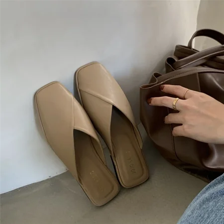 Leather Job Sandals Woman Slippers Khaki Outside Slides House Shoes for Women Mules Flat Home 39 Designer Original Clappers Eva