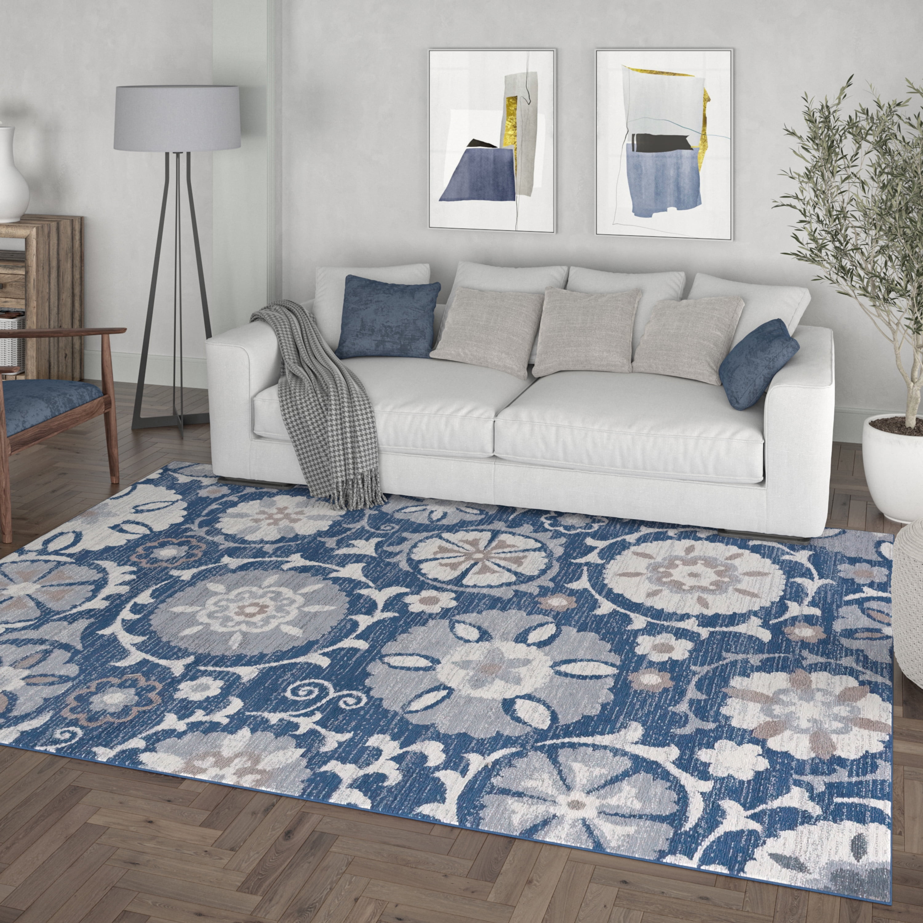 Madison Transitional 5' x 7' Navy and Cream Polypropylene Indoor Area Rug