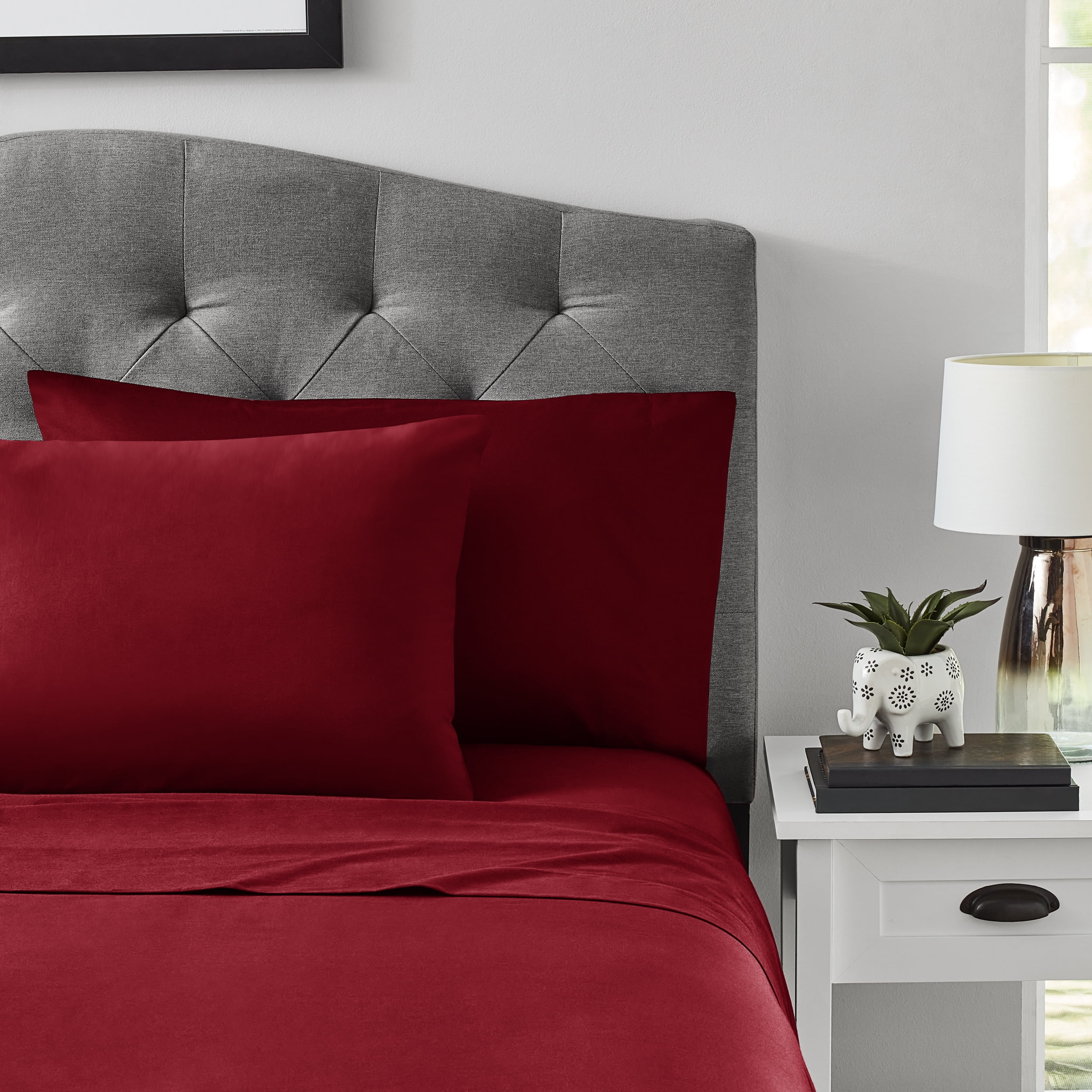 Mainstays 4-Piece 300 Thread Count Solid Luscious-Merlot CVC Cotton Blend Bed Sheet Set, Queen