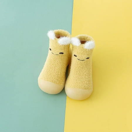 

Kuegmeu Baby Shoes Baby First Walking Shoes Infant Sneakers Wide Barefoot Slip on Shoes Soft Sole Baby Boys Girls Crib Shoes Toddler Christmas Winter Plush Baby Toddler Shoes Yellow
