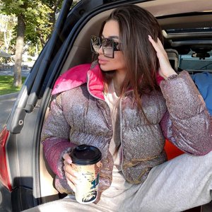 EGNMCR Manteau à long tampon, manteau à long manche en duvet d'hiver rembourré, veste de Parka à capuchon et fermeture éclair pour femmes d'été avec chapeau réfléchissant courte taille de pain en manteau pour femmes