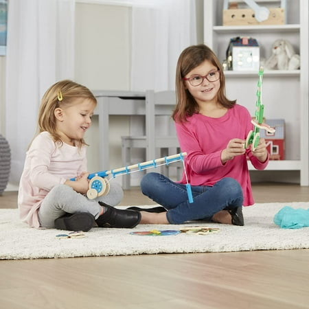 Melissa & Doug Catch & Count Wooden Fishing Game With 2 Magnetic Rods