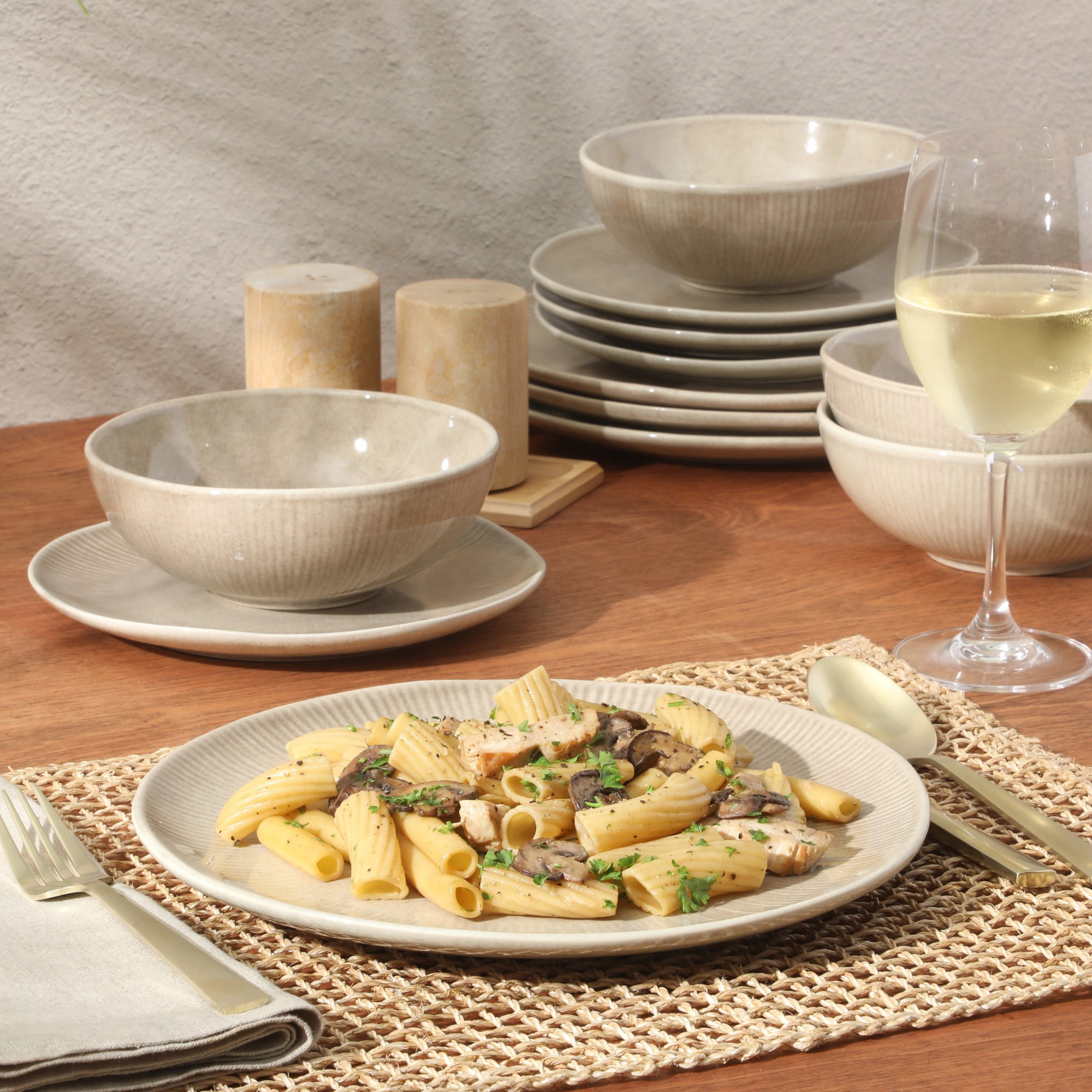 Gibson Elite Sandy Pines Stoneware Plates and Bowls Set - 12 Piece Reactive Glaze Dinnerware Set - Service for 4 - Dishwasher and Microwave Safe - Cream Taupe
