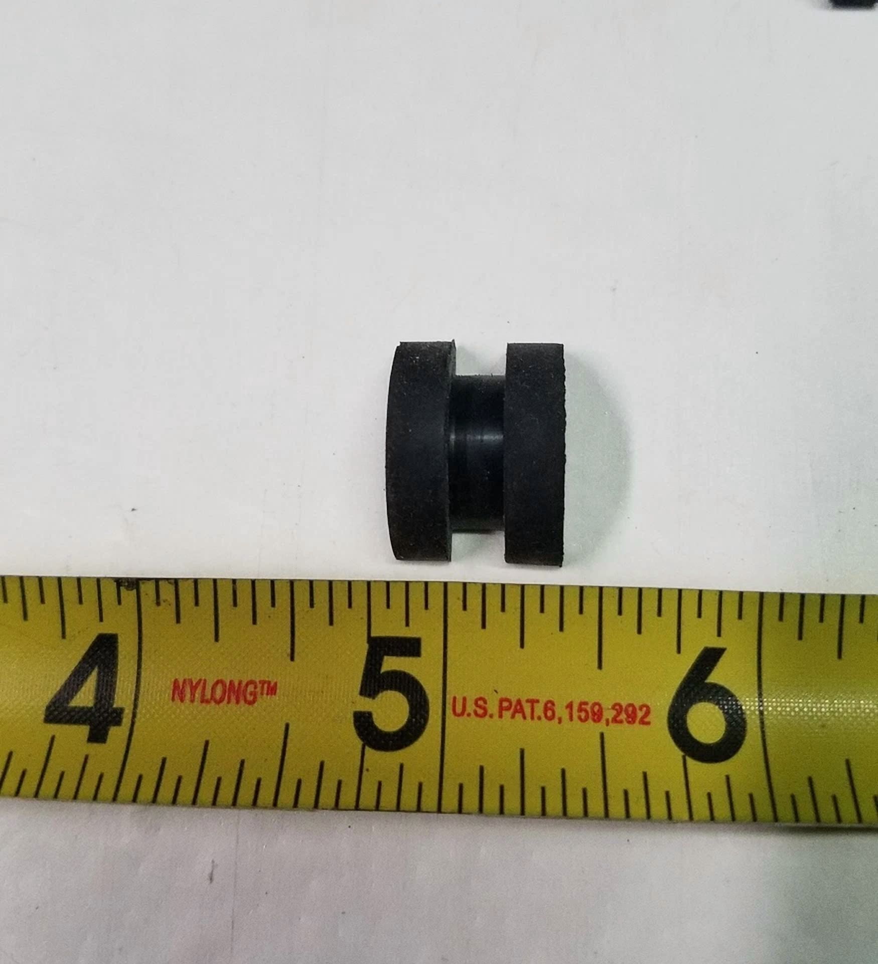 CIRCLE- 24 Rubber Grommets 1/4" Inner Diameter - Fits 1/2" Panel Hole