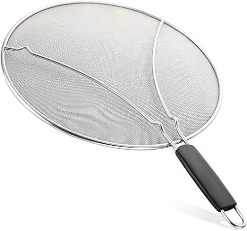Stops 97 Percent of Hot Oil Splash COMINHKPR143088 Cast Iron Skillet Lid Keeps Kitchen Clean Splatter Screen for Frying Pan 13 with Silicone Handle and Resting Feet Stainless Steel Protects Skin from Burns