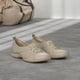 thumbnail image 2 of Zapatos Skechers Breathe Easy A-look para Mujer, Natural, Talla 9, 2 of 8