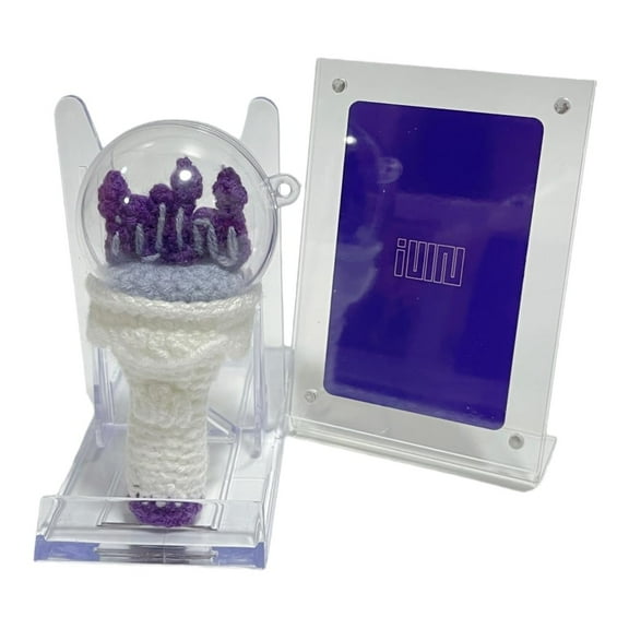 (G)I-DLE Lightstick Keychain Mini Official Light Stick Lovely Bag Pendant Key Ring as Gifts or Collection and Souvenir