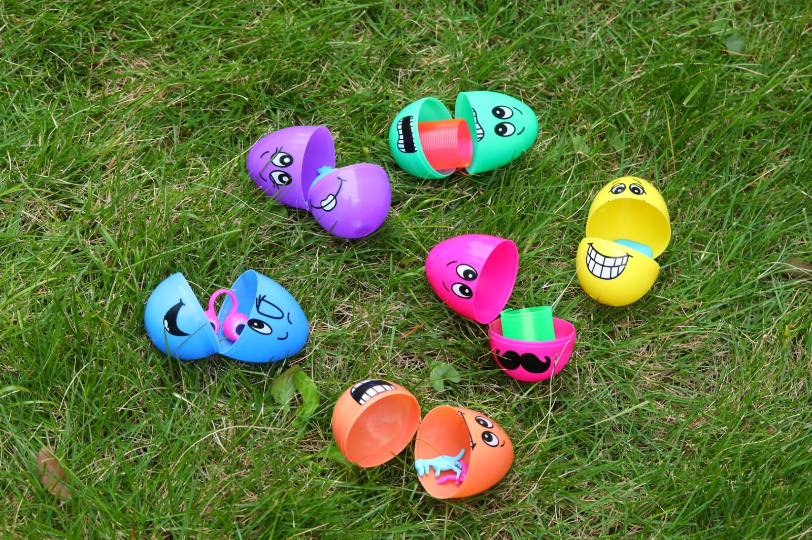 Way to Celebrate T Face Print Egg ,Funny Faces Plastic Egg Bundle -, Facial Expressions Plastic Easter Eggs 3 Inches, Fillable Easter Party