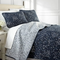 Vilano Choice Botanical Leaves Reversible Quilt Set