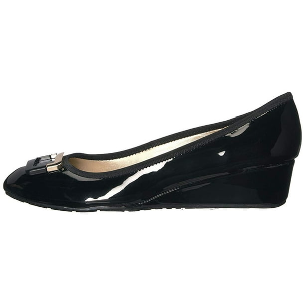 bandolino caddia wedge pumps