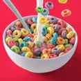 thumbnail image 2 of Kellogg's Snax Froot Loops Jumbo Caddy Cereal - 5.4oz, 2 of 3