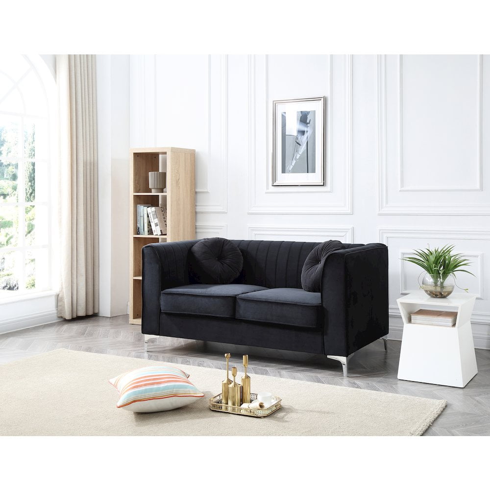 Glory Furniture Delray Loveseat in Black Color