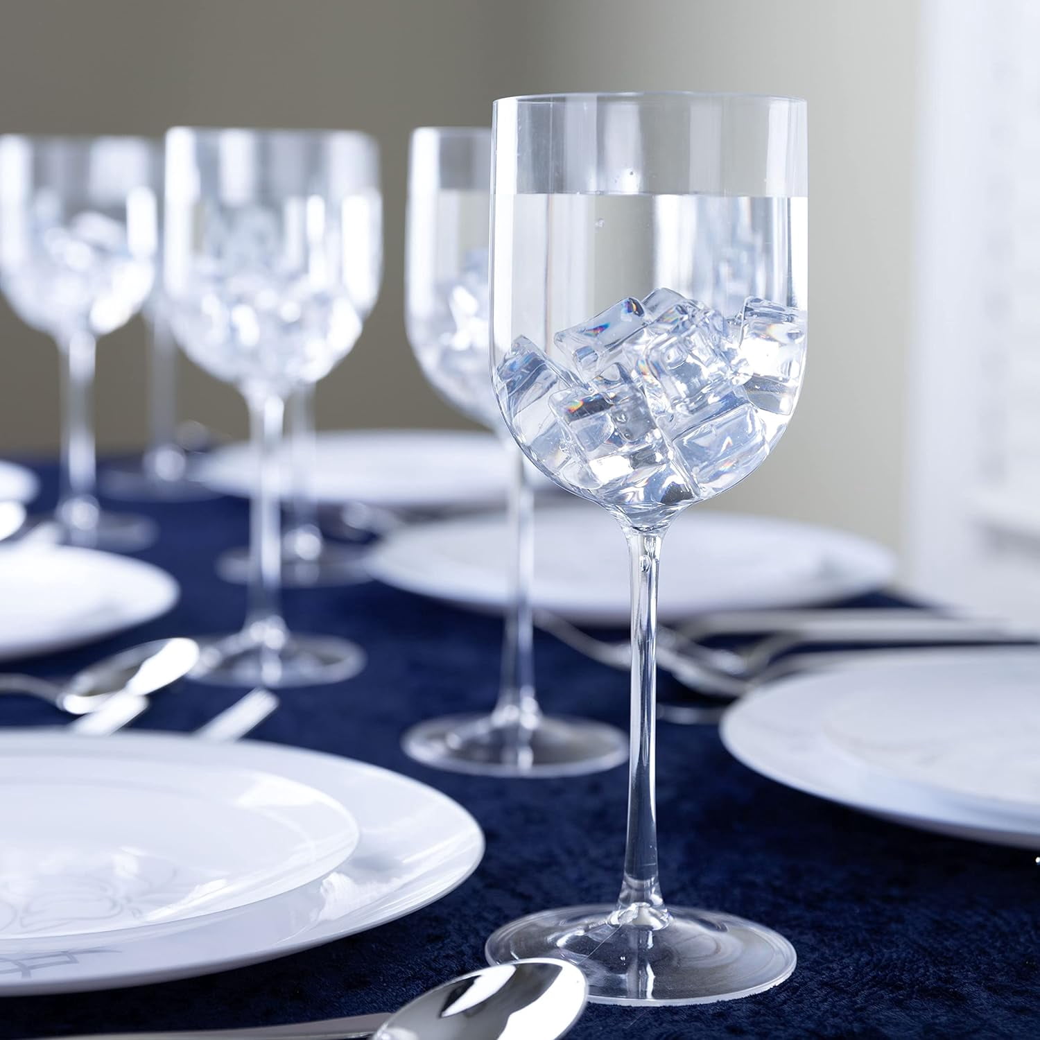 PLASTICPRO 12 Oz Plastic Wine Glasses 10-Pc Disposable Wine Glasses Drinking Set