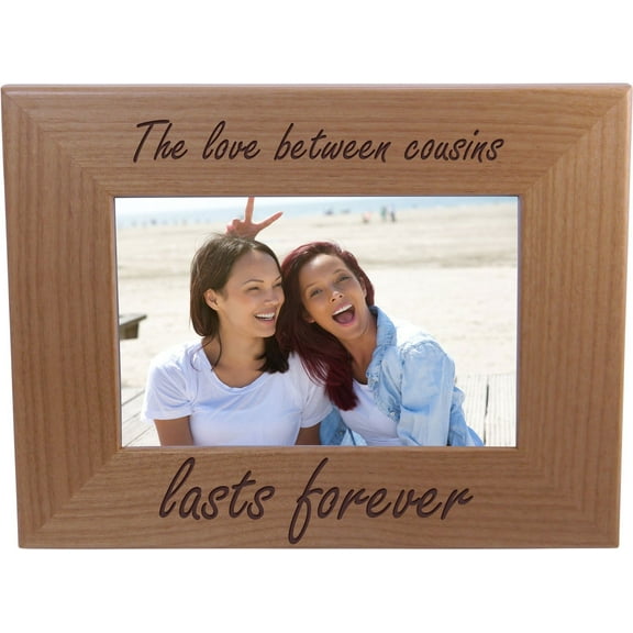 The love between cousins lasts forever - 4x6 Inch Wood Picture Frame - Great Gift for Birthday, or Christmas for a cousin