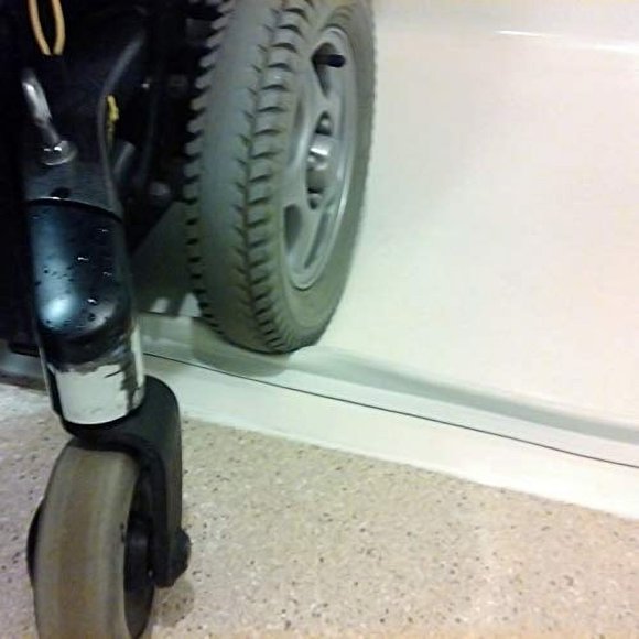 StayDry Systems Collapsible Water Dam (5) (Water Stopper, ADA Wheelchair Accessible Shower Threshold)