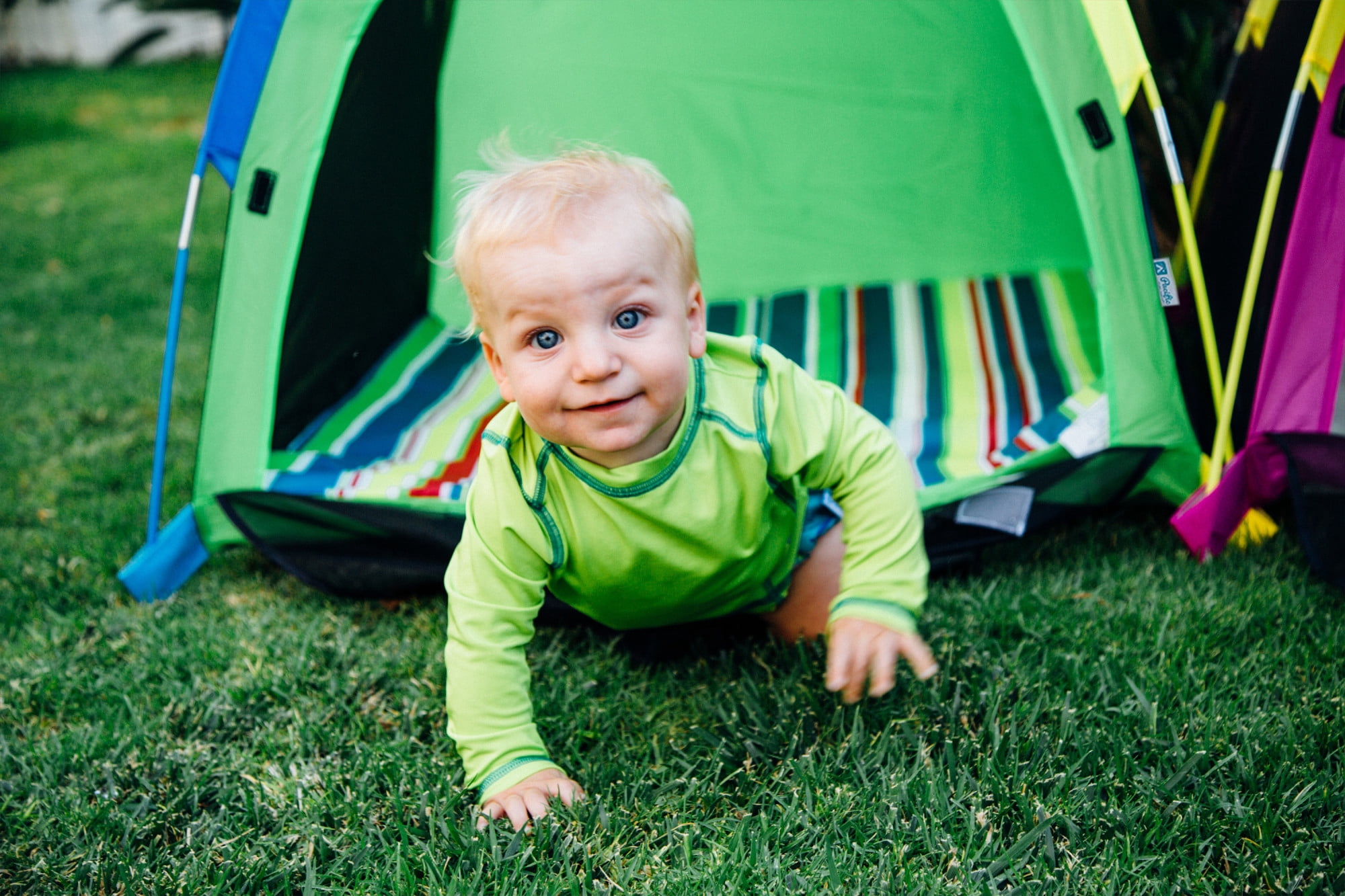 Pacific Play Tents Baby Suite Deluxe Lil' Nursery Polyester Play Tent, Multi-Color, Child