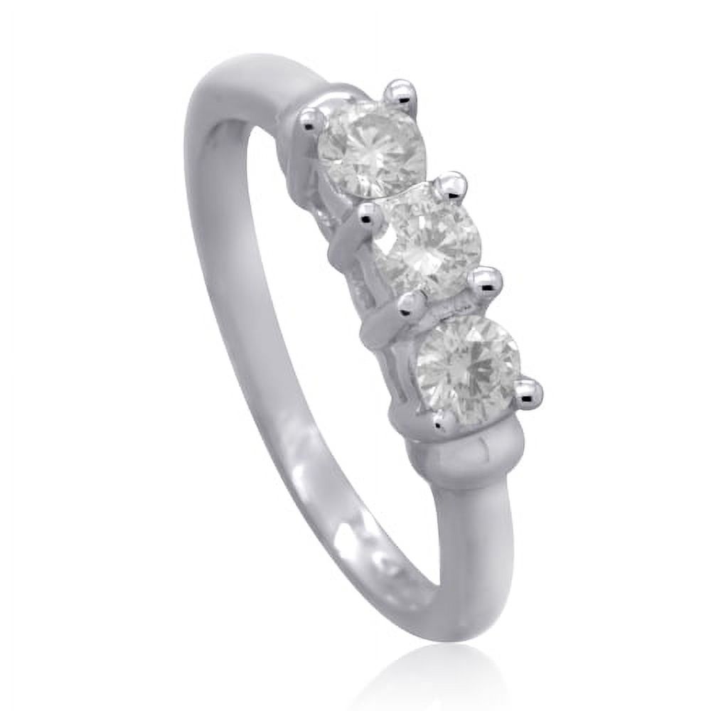 10K White Gold 0.50 CTTW Diamond Fashion Ring