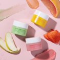 thumbnail image 3 of Mascarilla labial Trio W7 Sweet Dreams Fresa, Manzana y Pomelo, 3 of 8
