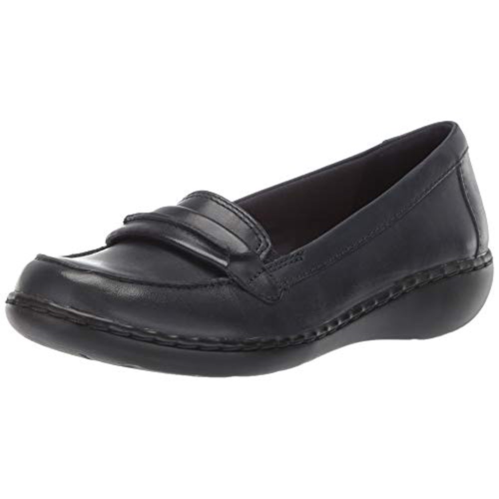 Clarks CLARKS Women's Ashland Lily Loafer,navy leather,9.5 M US