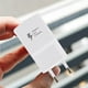 thumbnail image 1 of Adaptador de carga rápida con 2M - Juego de cargador de teléfono de alta velocidad para una carga rápida y cómoda | Compatible con la mayoría de Smartphones, 1 of 7