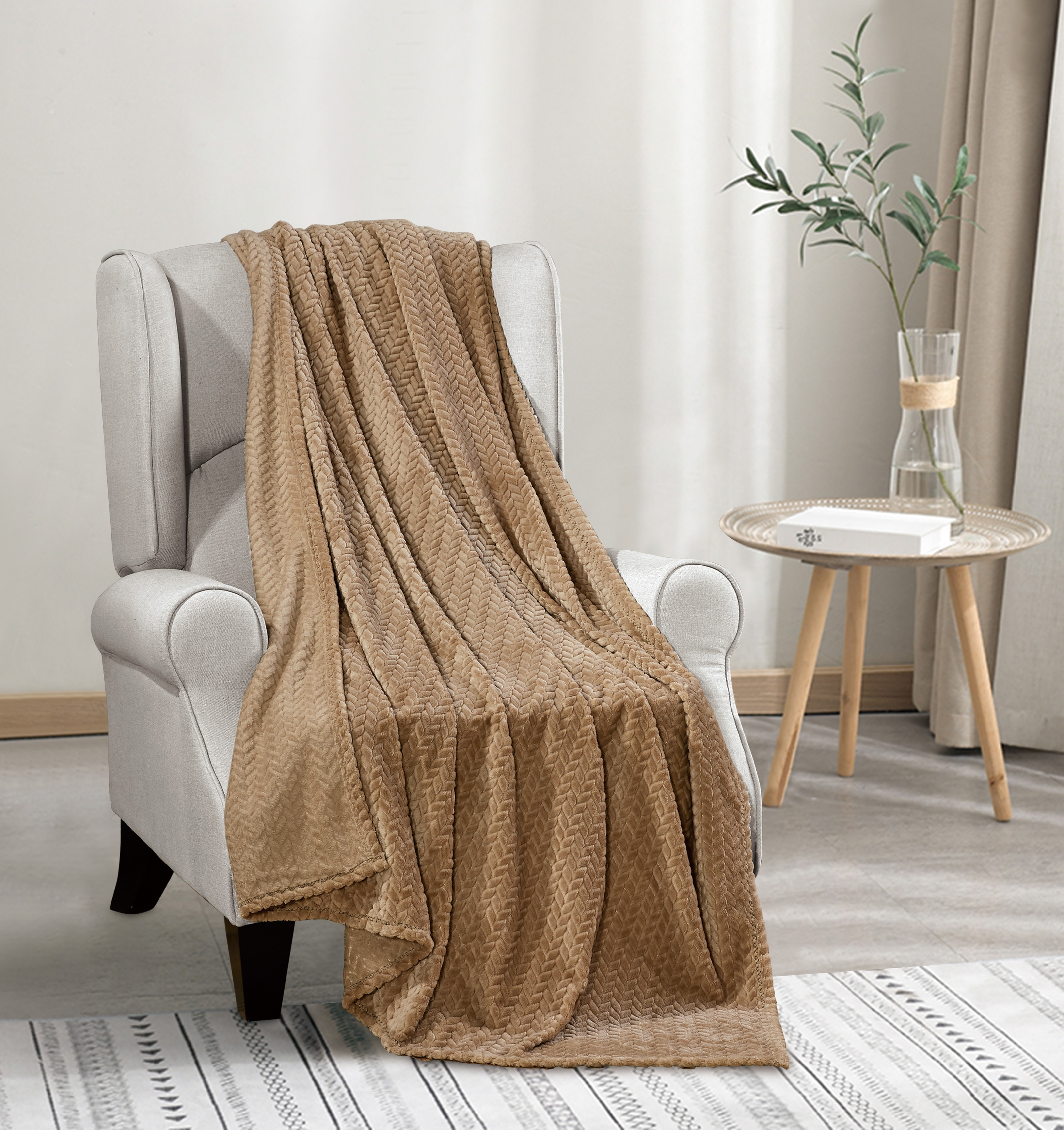 Oversized Chevron Jacquard Braided Soft Polyester Throw Blanket Cover