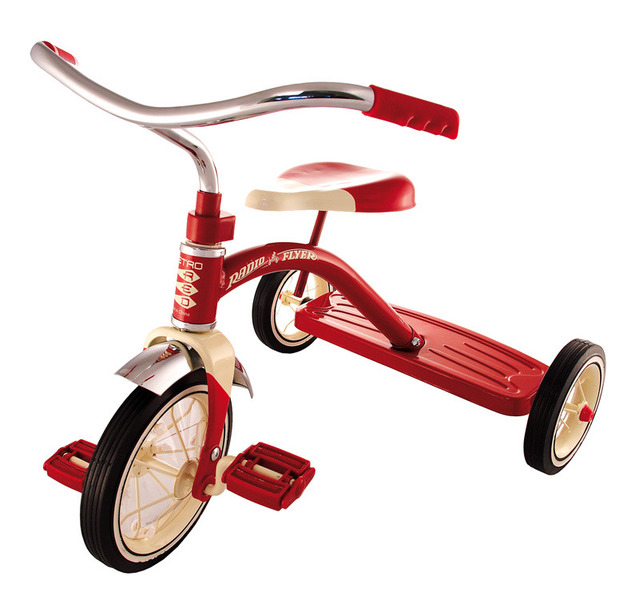 radio flyer retro red tricycle