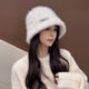 thumbnail image 1 of Gorro de pescador de piel de conejo para mujer, estilo coreano, otoño e invierno, retro, de metal, estándar, cálido, con cara que muestra un pequeño gorro de felpa, 1 of 5