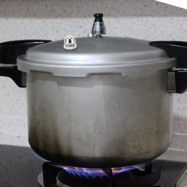OULII Pressure Cooker Accessories 2Pcs Safety Valve Silver 11.8X0.7X0.7in for Kitchen Users