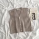 thumbnail image 4 of Chaleco de mujer Chaleco sin mangas con botones Top de punto con cuello en V informal, Bronceado claro Noticed AP001560-03B, 4 of 7