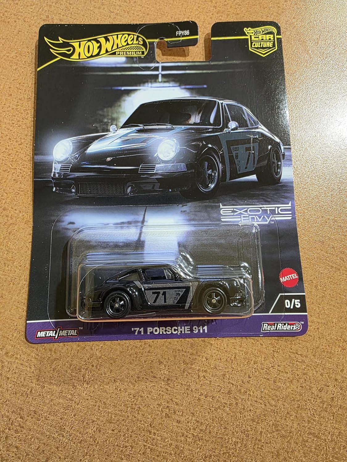 Hot Wheels Premium '71 Porsche 911 Chase Die-Cast Car, Car Culture