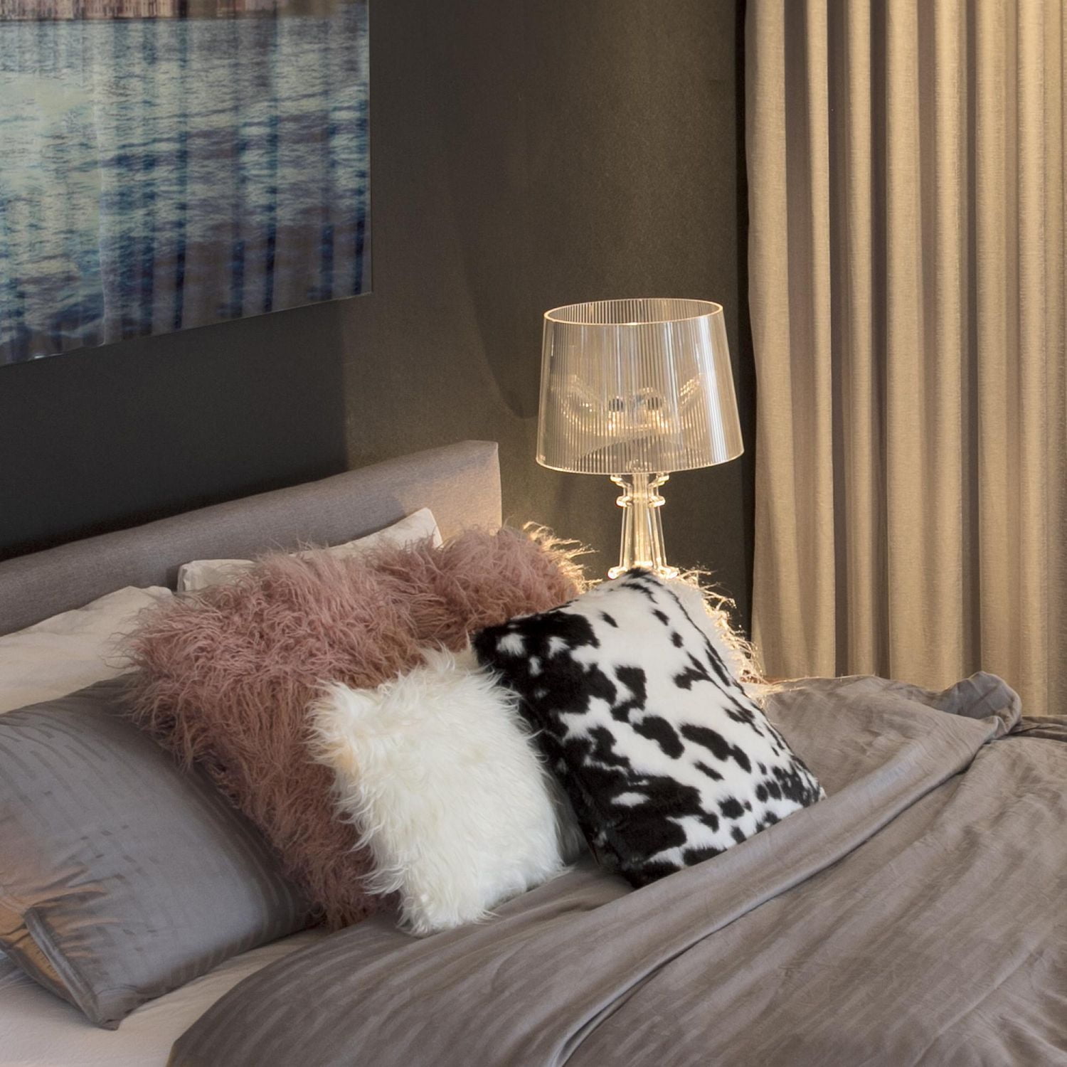 COUSSIN EN FAUSSE FOURRURE BELTON 18"X18" 2 PQT