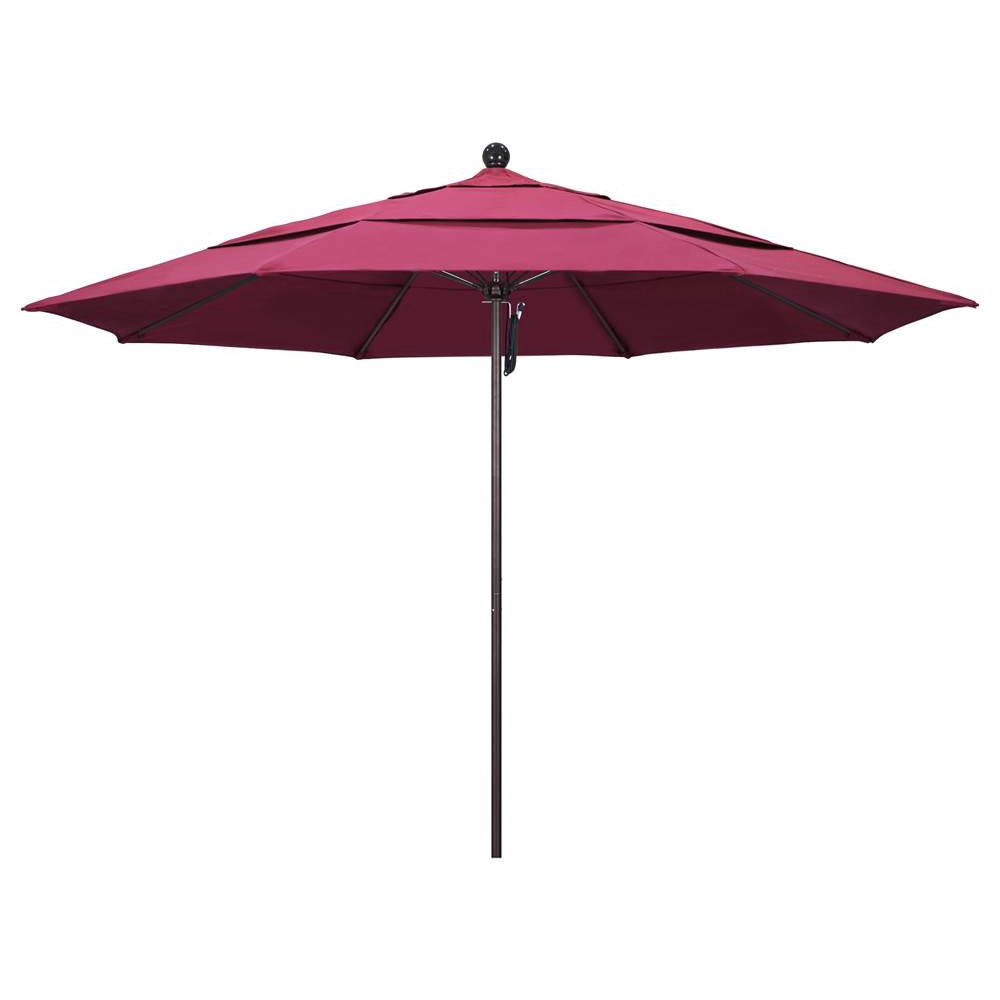 Patio Umbrella in Hot Pink Fabric