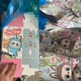 thumbnail image 5 of Nuevo Labubu los monstruos latido del corazón Macaron esmalte cara caja ciega estatuilla de Pvc adorno de mesa muñeca Kawaii chico regalo de Navidad, 5 of 5
